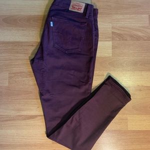 Levi’s super soft malbec 710